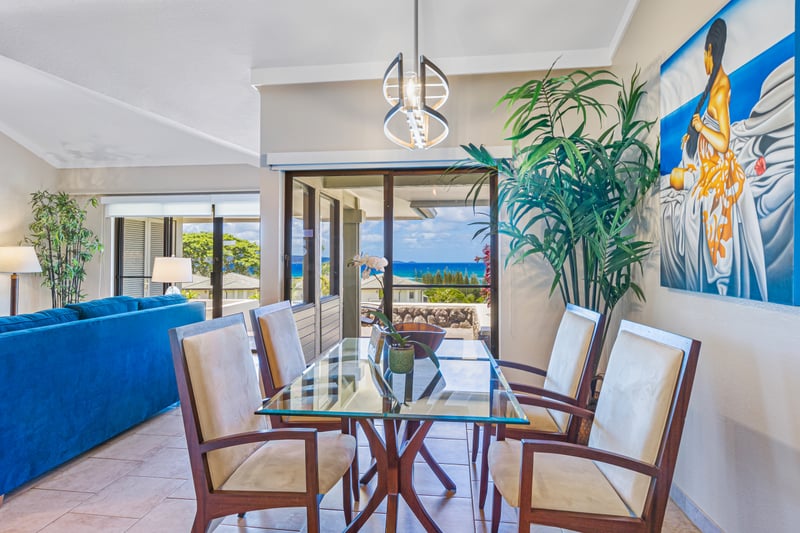Whether it’s sunrise coffee or sunset cocktails, this chic dining space with coastal flair is the perfect backdrop for your island moments