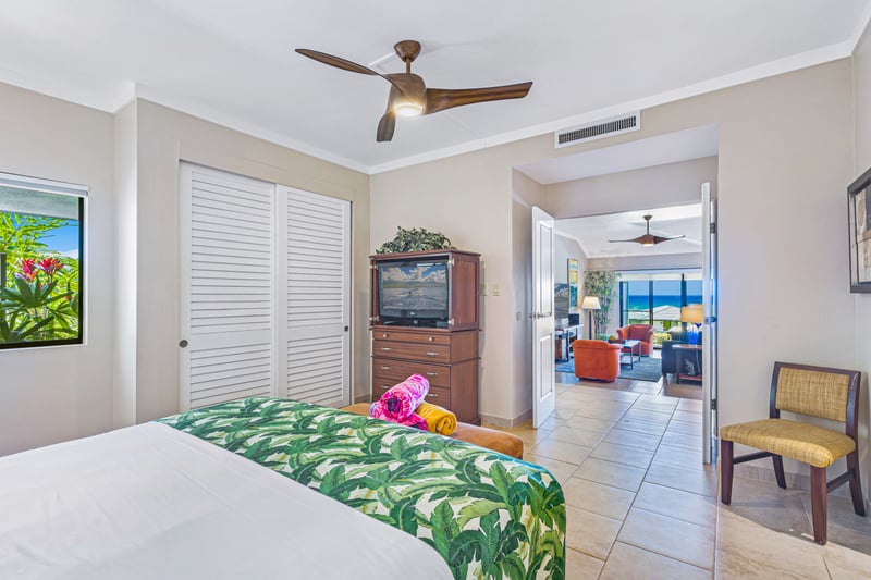 Wake up to ocean views from this tropical paradise suite.