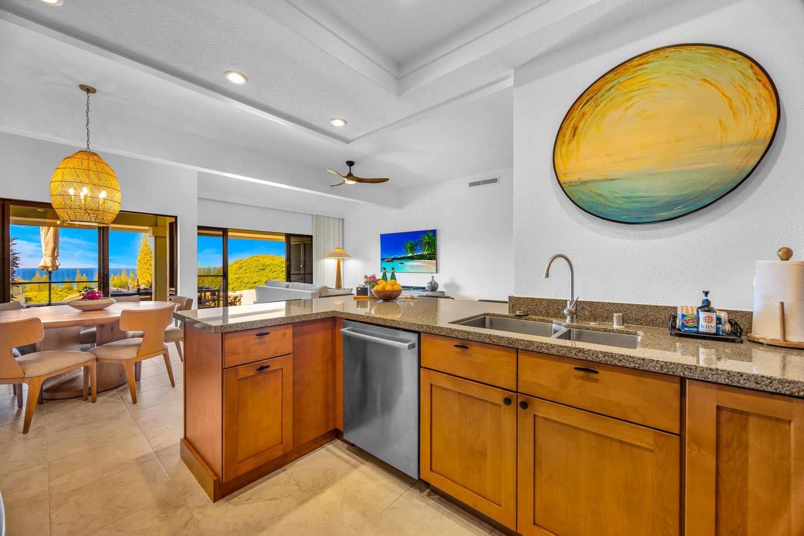 Your open kitchen connects directly to dining and living areas for effortless hosting. KGV-24P7