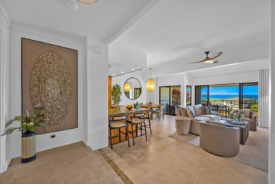 Step inside to an open entry that leads directly into the living and dining spaces. KGV-24P7