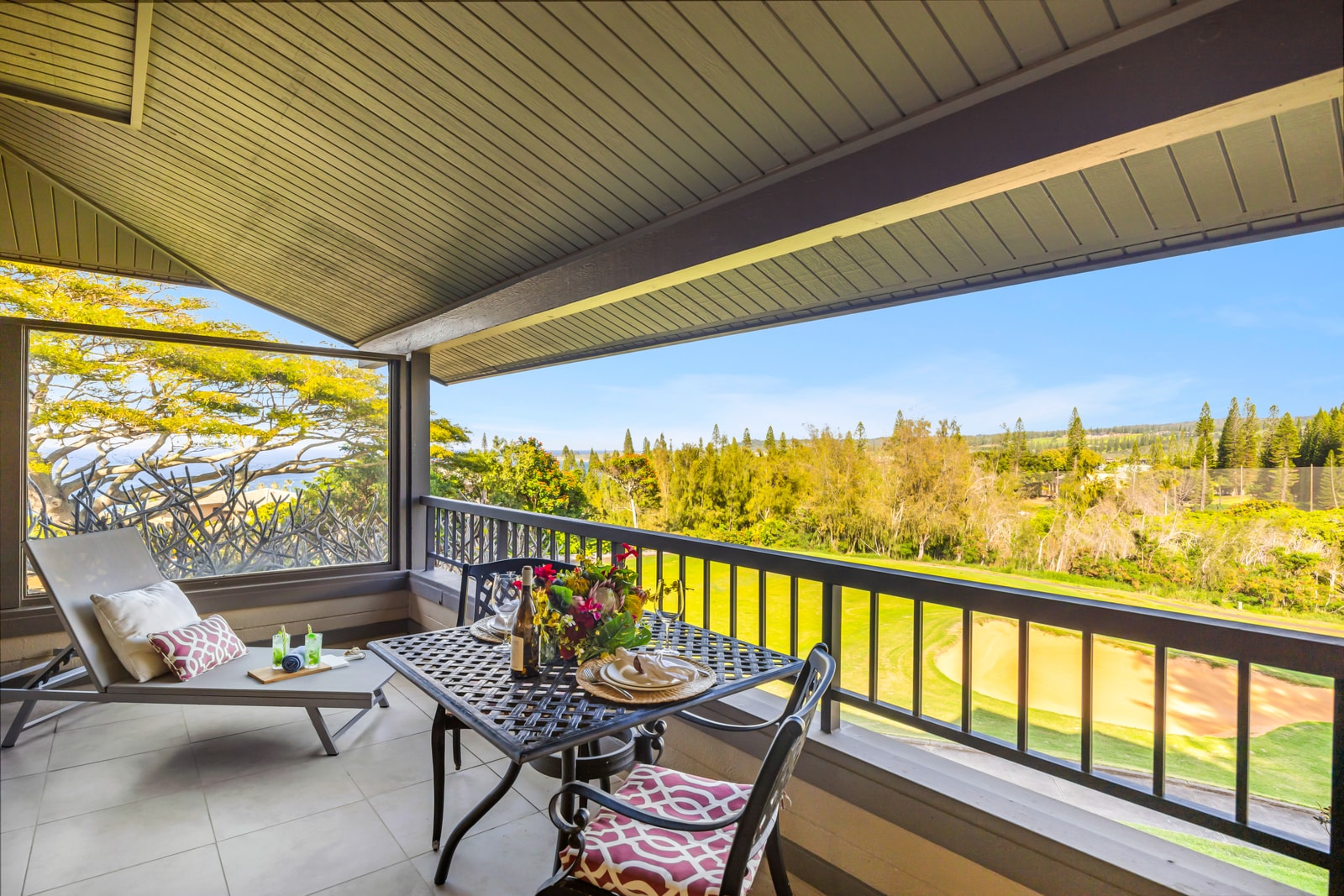 Spacious lanai perfect for sunset dinners and morning coffee