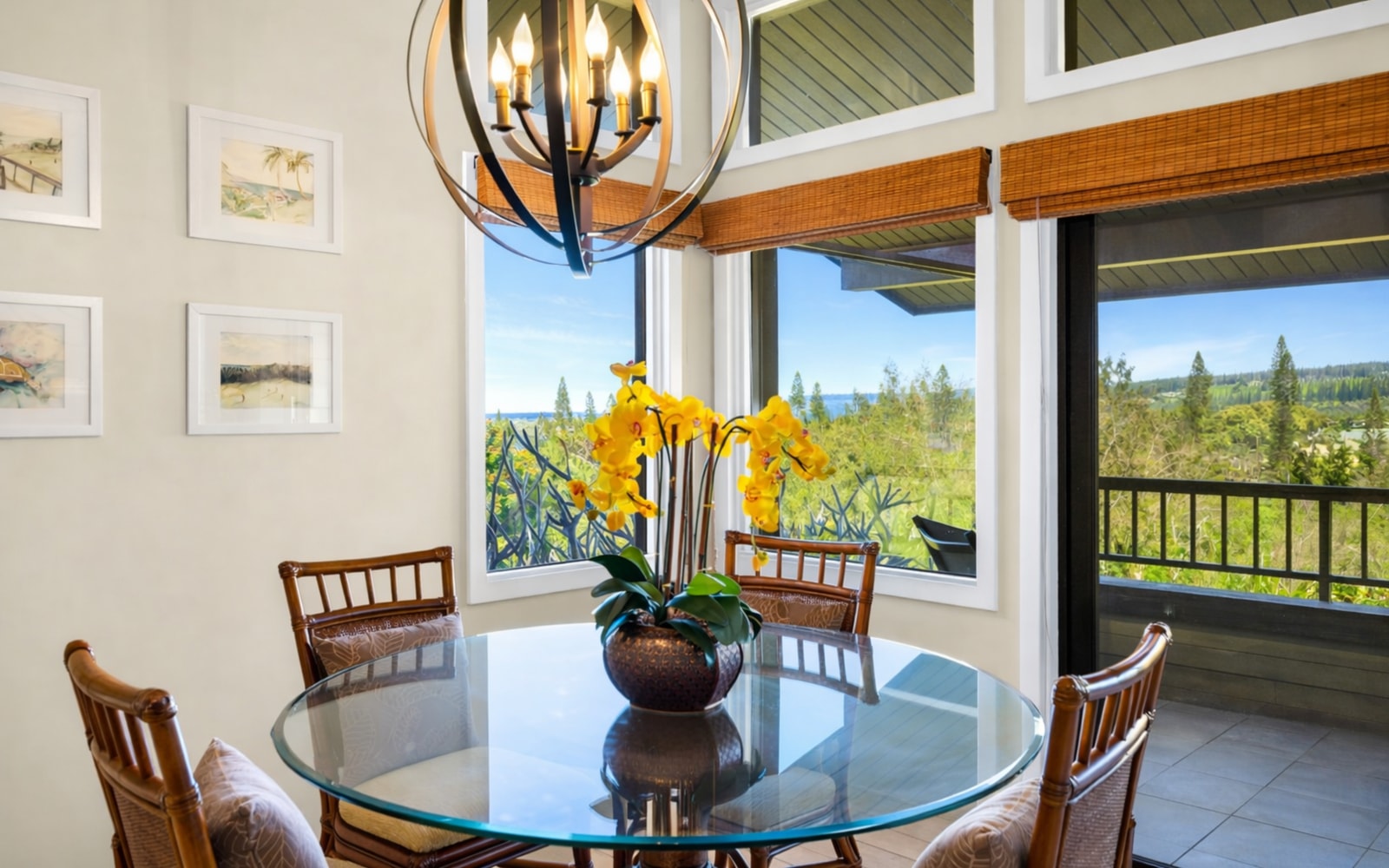 Enjoy golf course and ocean views right from the dining room table