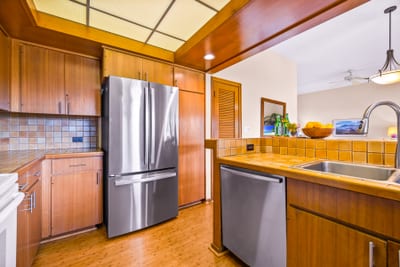 Your full kitchen includes everything you need to cook and serve favorite dishes with ease.