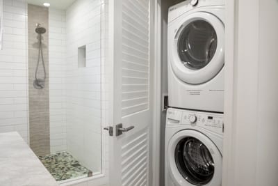 Even chores feel like a breeze in this bright and inviting laundry space—because vacation convenience matters KRV-2823