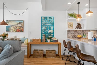 Every detail tells a story—modern island accents, handcrafted art, and tropical tones create a photo-ready space KRV-2823