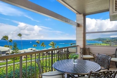 Ocean breeze, island views, and perfect patio moments await you.