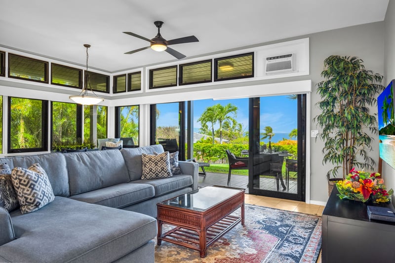 Bright, airy living room with ocean views KRV-311