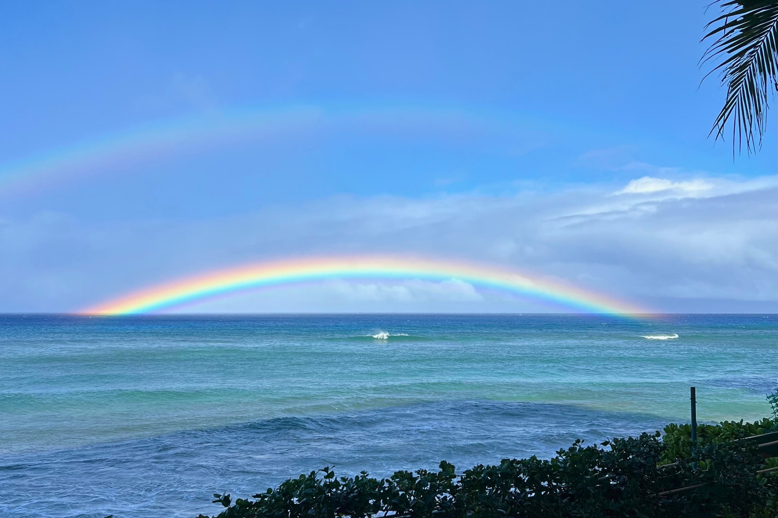 Rainbow views from your private lanai, directly off of the Master Suite. MAH-109