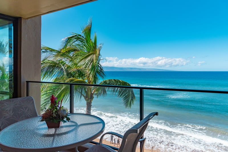 Enjoy a quiet evening with your favorite show, a tropical breeze, and a space that feels both inspiring and restful