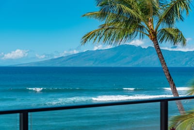 Here, the only thing more inviting than the lanai is the view—rolling surf, sun-drenched sand, and swaying palms MAH-419