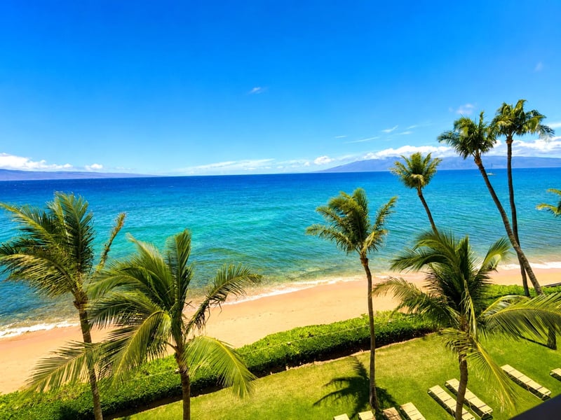 Enjoy direct access to stunning Ka'anapali Beach  MAH-502