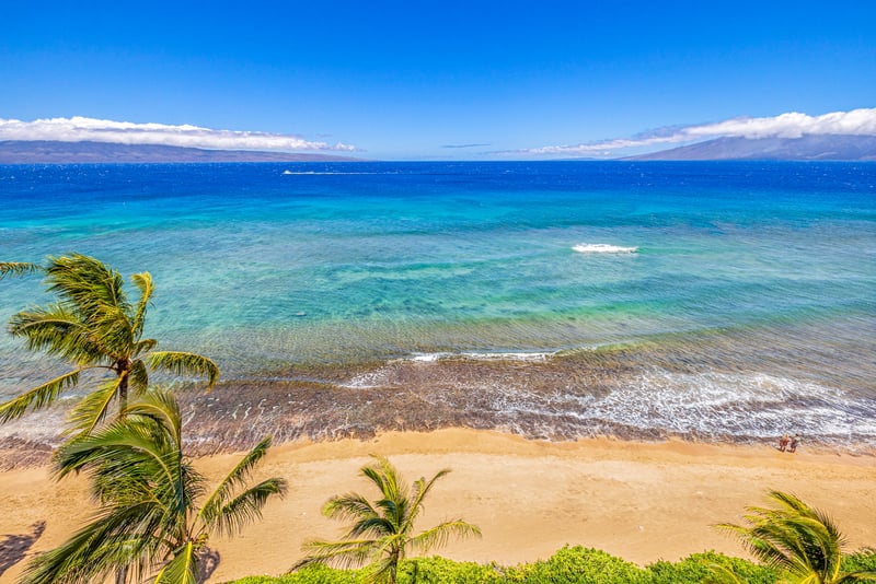 The views from Mahana 814 are unparalleled MAH-814