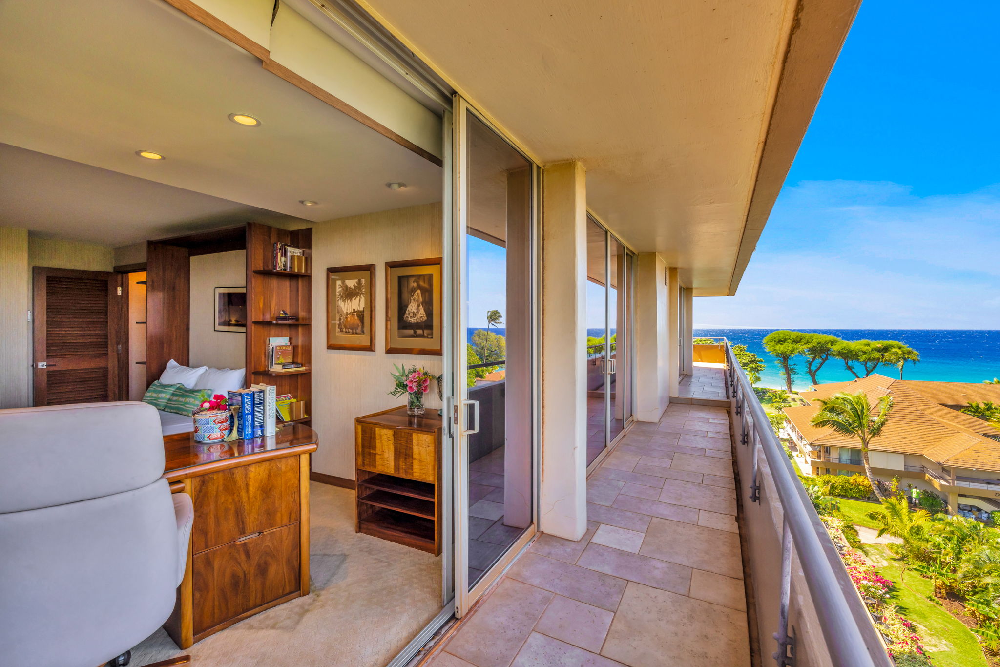 Your private lanai with sliding doors allow light and privacy in this second bedroom 