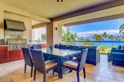 Where the grill glistens, the chairs chill, and dinner under the sky turns into a night of starlit storytelling