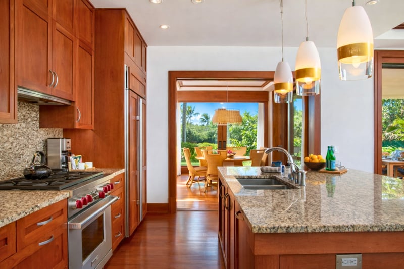 Enjoy stunning views from every angle, even the kitchen MON-2204