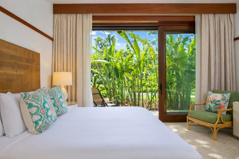 Feel the ocean breeze through the sliding door out to your private lanai. MON-2204
