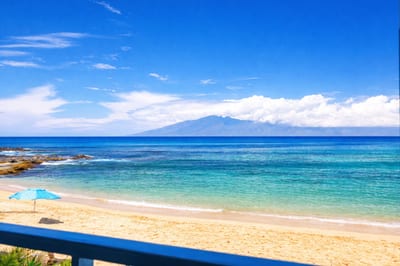 The ultimate Maui backdrop—nothing between you and the ocean.