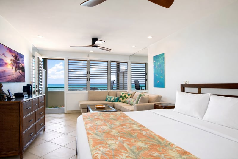 Wake up to ocean views without even leaving your king-sized bed.