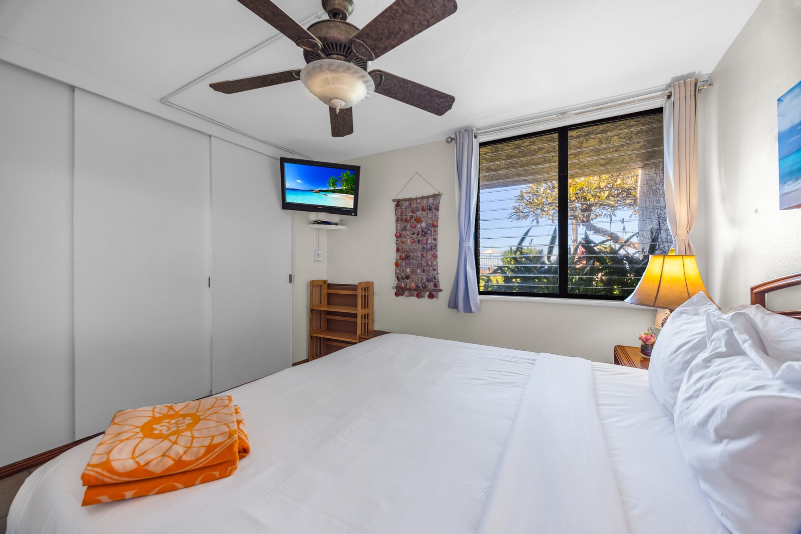 Comfortable bedroom made for slow mornings NAP-A24