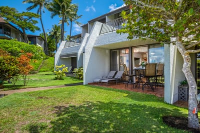 Steps from the sea, designed for leisure—this breezy retreat invites you to relax, recharge, and reconnect NAP-A25