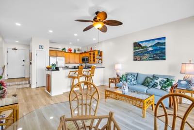The open floor plan creates the perfect setting to enjoy each other's company NAP-B42