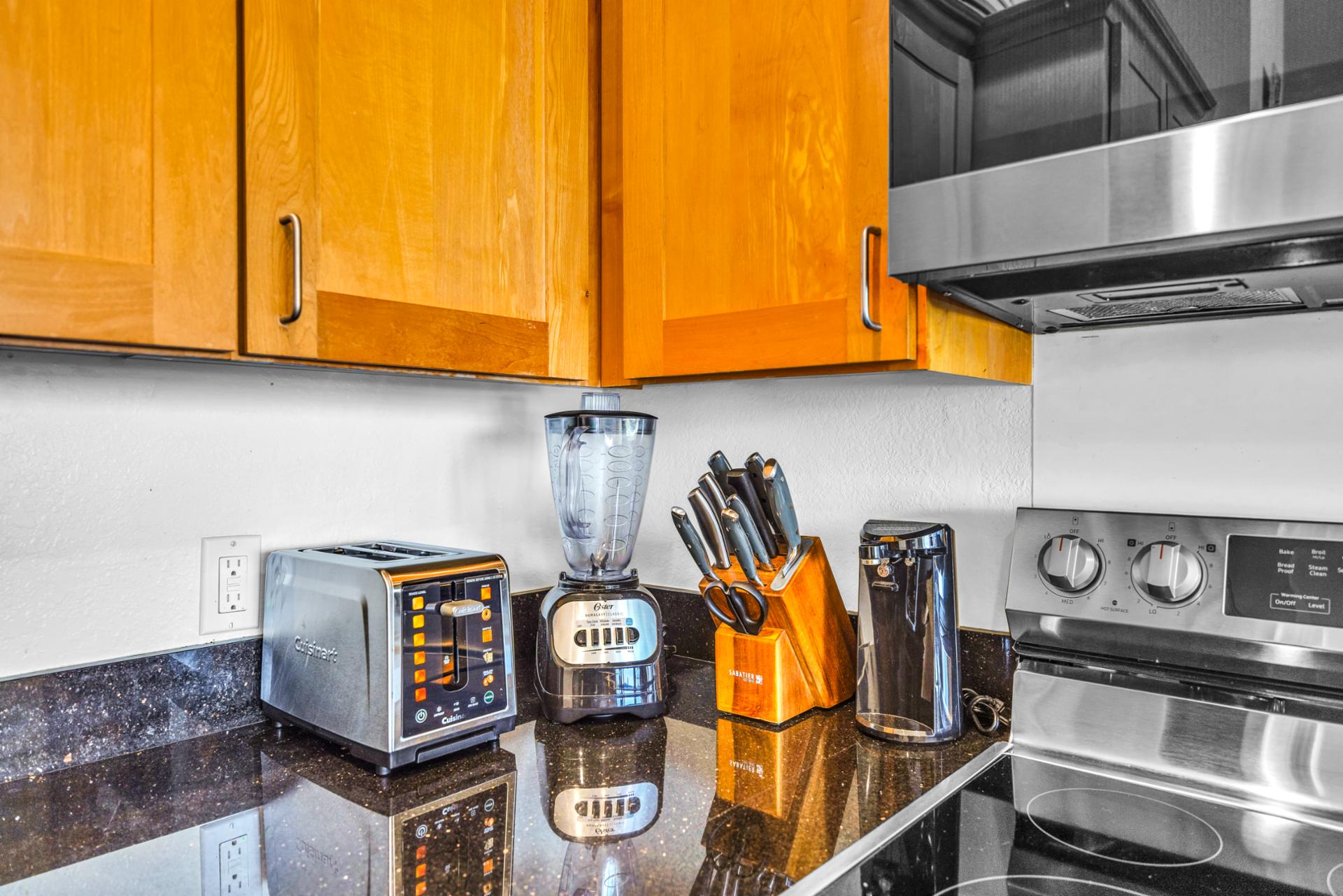 A sleek kitchen space ready for everyday island meals NAP-B42