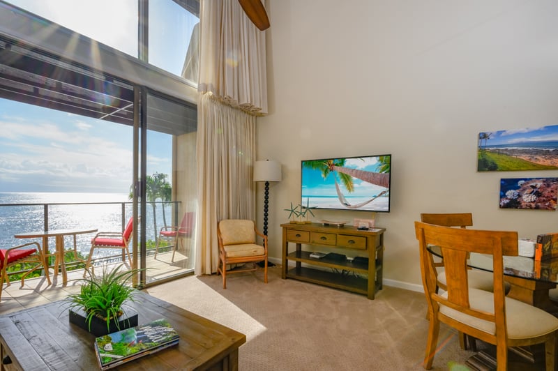Feel the sea breeze and sunshine in this serene, lofted retreat where comfort meets coastal elegance at every turn NAP-C18