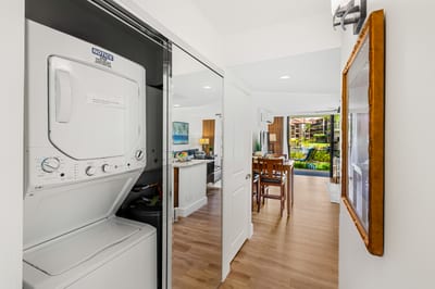 In unit washer and dryer let you pack light and refresh beachwear anytime during your stay. PKD-104
