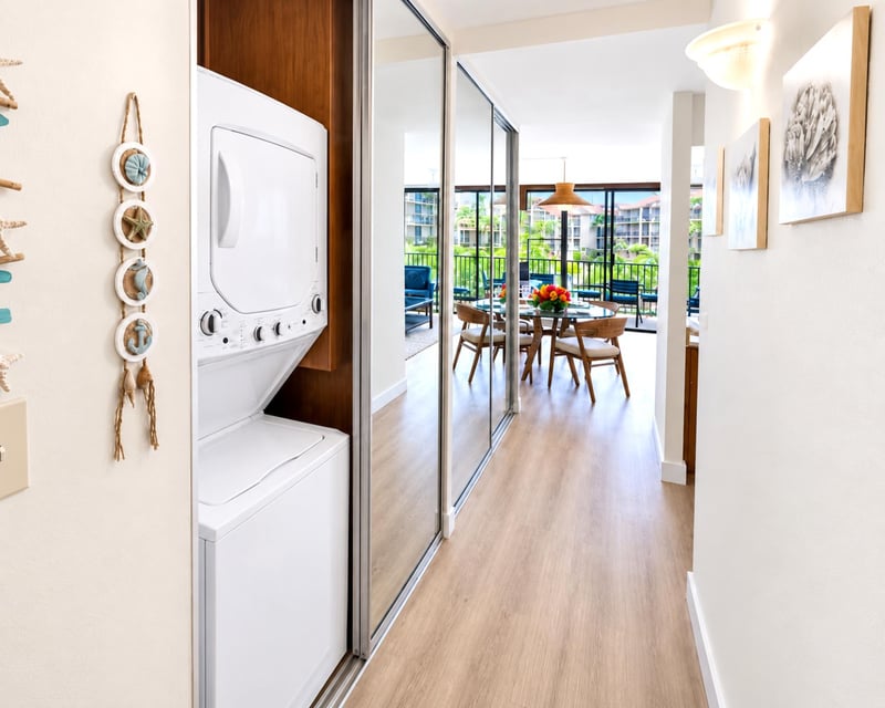 The in-unit washer and dryer add convenience to your Maui vacation PKD-204