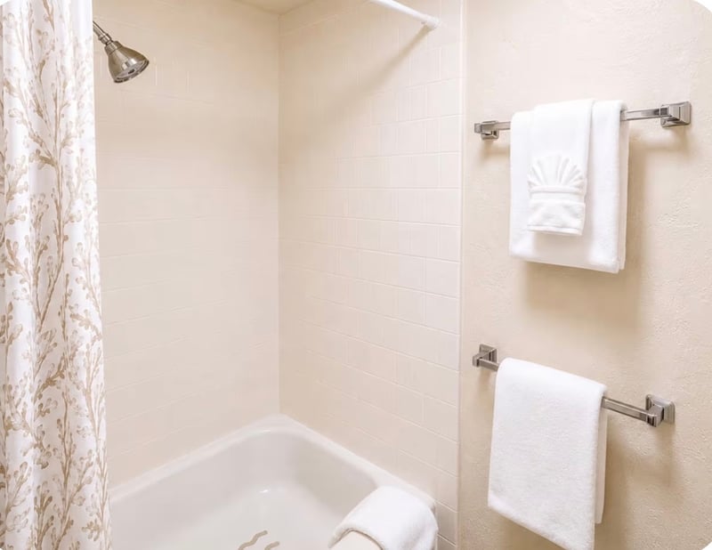 Freshen up in the clean and well-appointed bathroom before heading out for another unforgettable day on Maui PKD-204