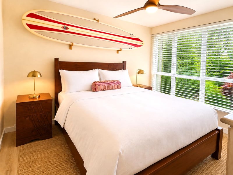 Additional guests can enjoy the comfortable queen size bed in the guest bedroom