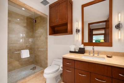 A deep tub, warm lighting, and quiet luxury—just add bubbles