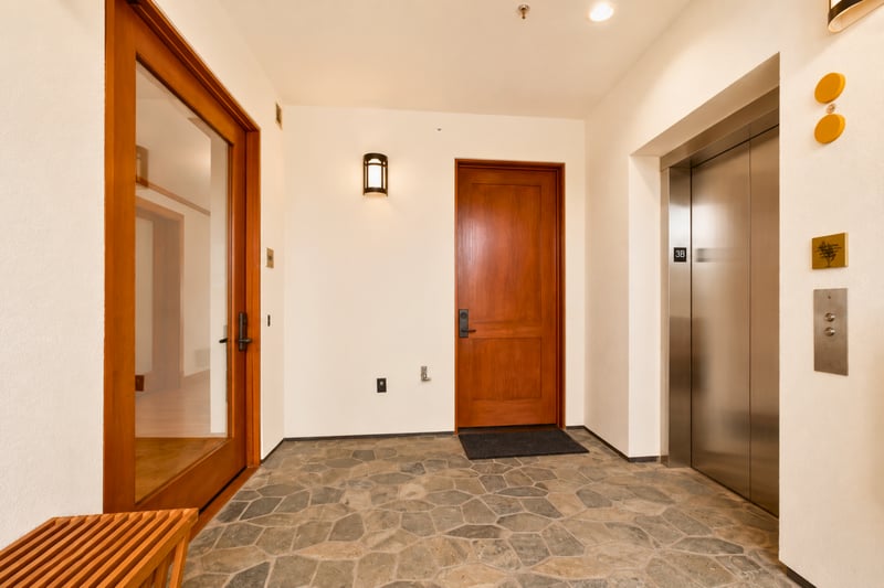 Private entry foyer at The Resort at Kapalua Bay MON-6301 — direct elevator access to floor 3B