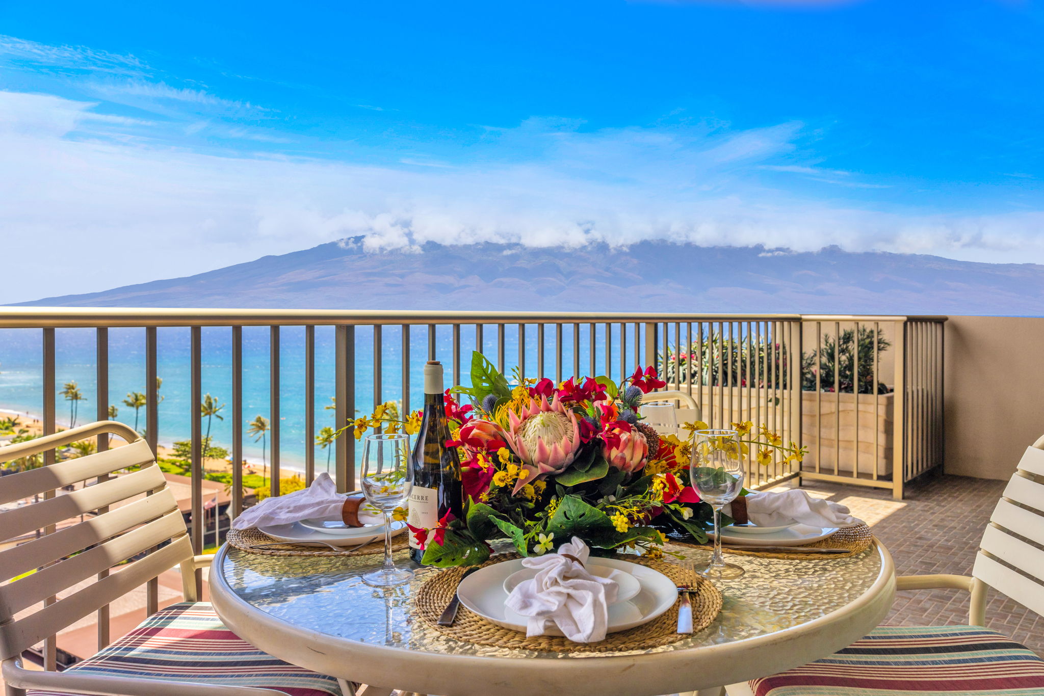 Dine with breathtaking ocean views and sunsets over the islands—your perfect Maui escape awaits.