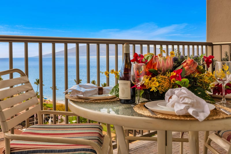 Sip, savor, and soak in panoramic ocean views—your private lanai in paradise.