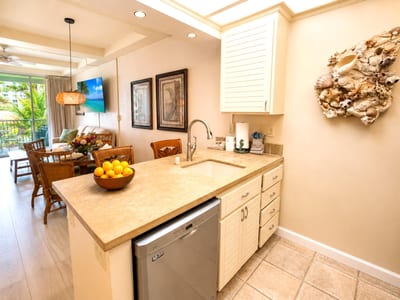 Well-appointed kitchen with everything you need to cook