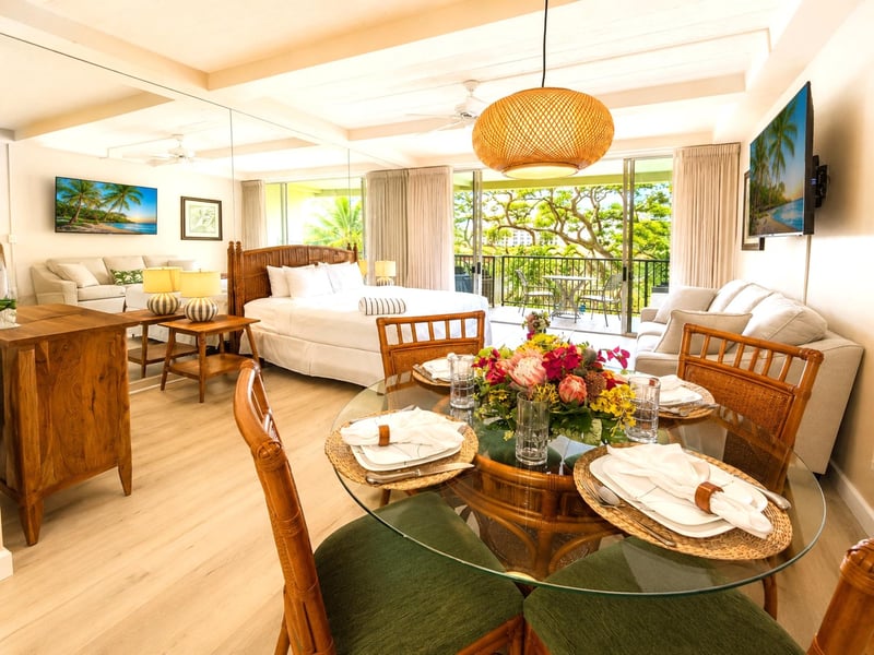 Gather for memorable island meals in comfort WH2-465