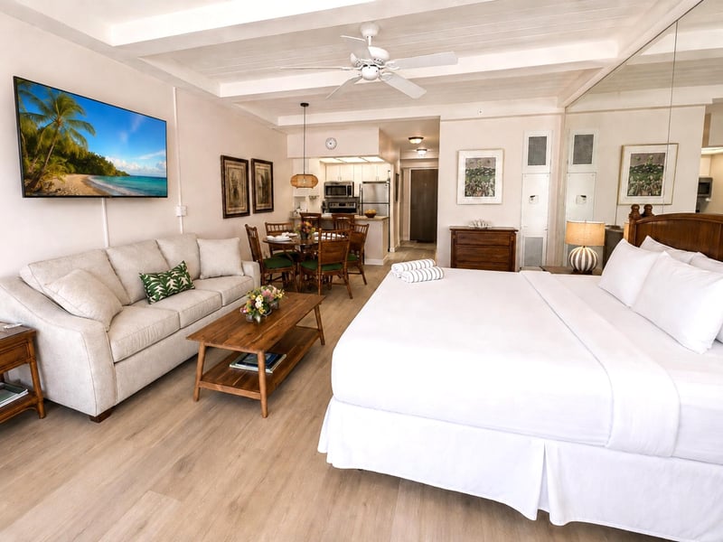 Spacious retreat area designed for restful island stays WH2-465