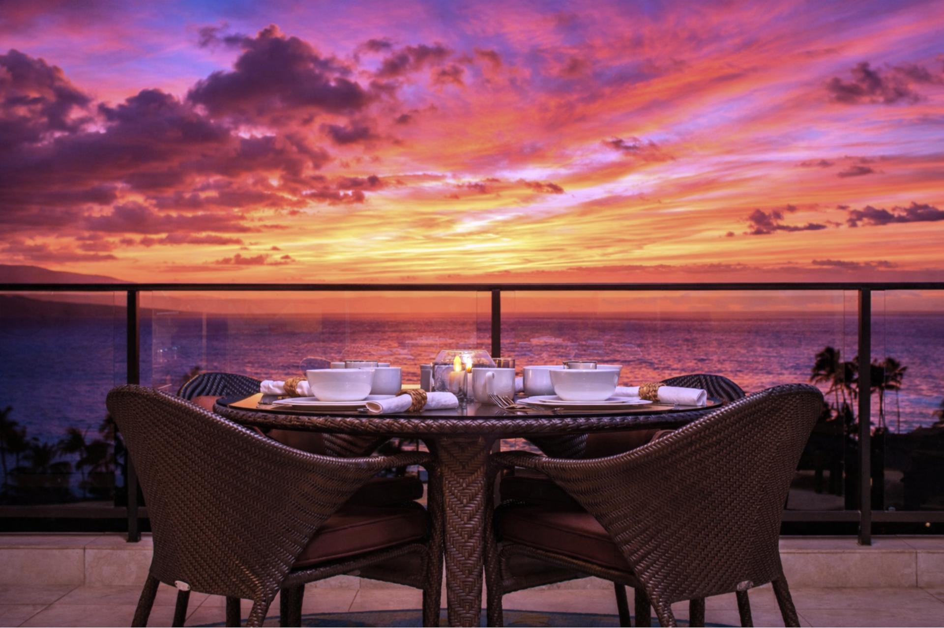 Unforgettable sunsets from your private lanai - oceanfront dining with front-row views of the sky.