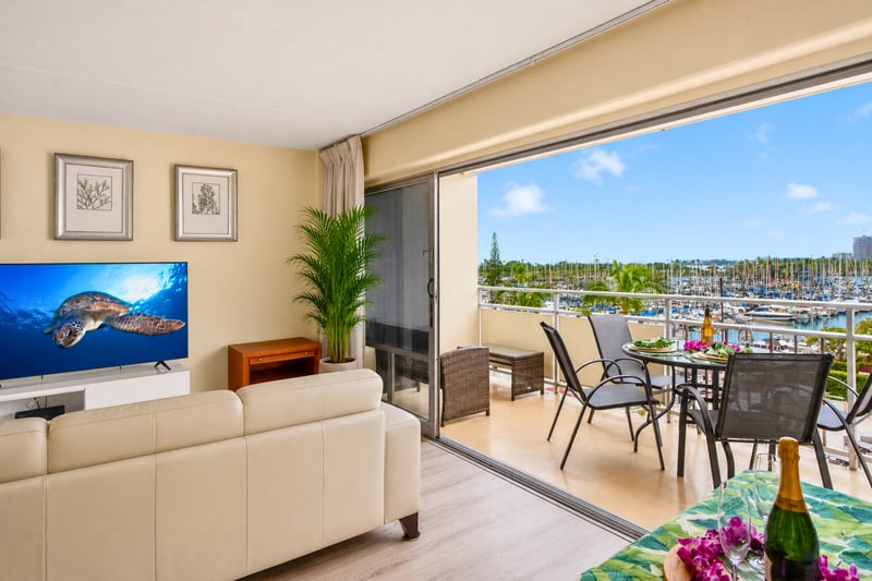 Indoor outdoor living with seamless access to the lanai