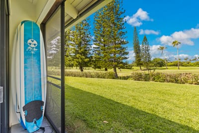 Rinse off and tuck your gear away with convenient surfboard storage. A rare opportunity: this beautiful condo comes with complimentary surfboard rentals! KUL-W11