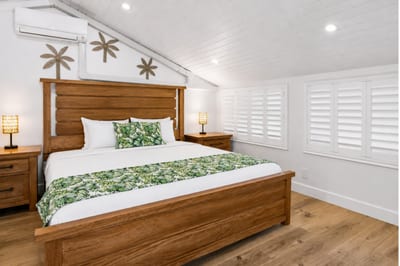 A restful haven for your favorite people—your second bedroom offers comfort without compromise. KUL-W145