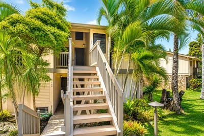 Follow the stairs to your hidden gem; the lush surroundings make every homecoming feel special. KUL-W145