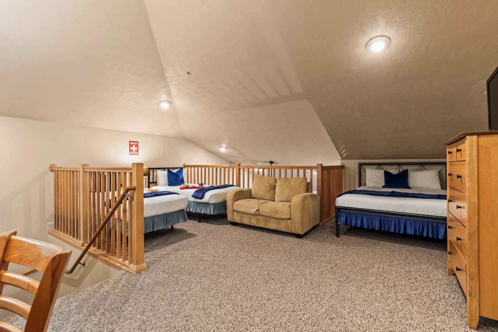 Generous loft space with two extra long twins and a queen size bed, lets everyone spread out and enjoy their own area.