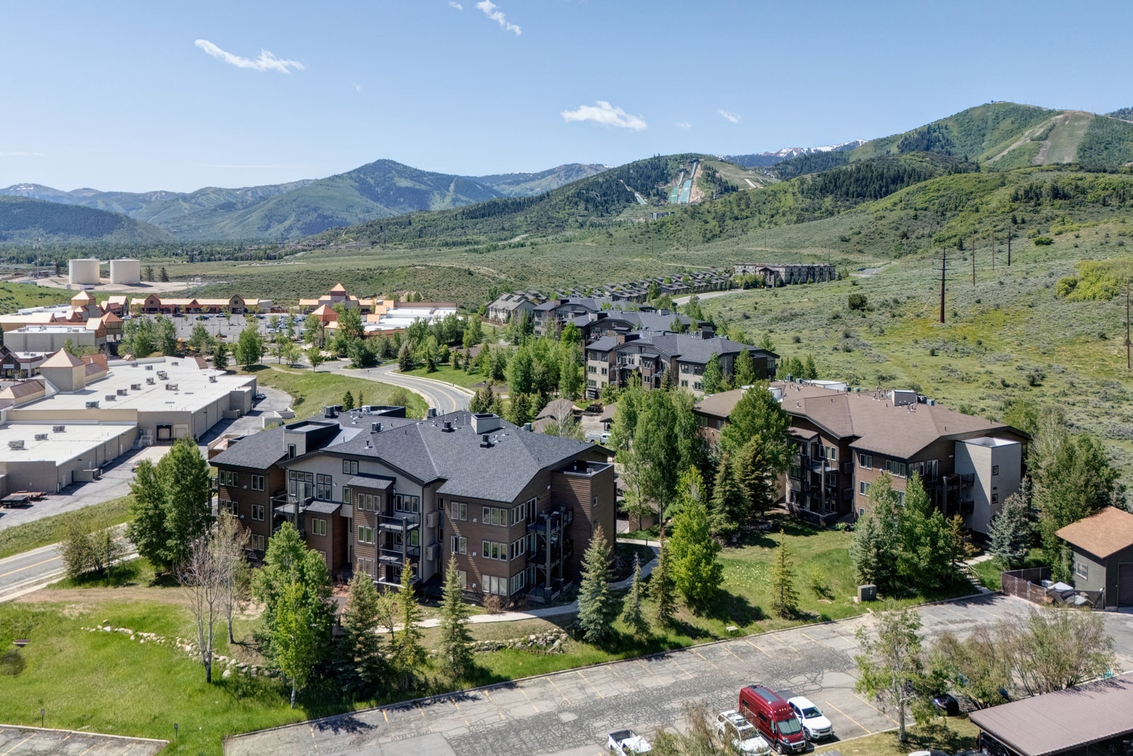 Bird’s-eye view of Crestview community and your top-floor condo.