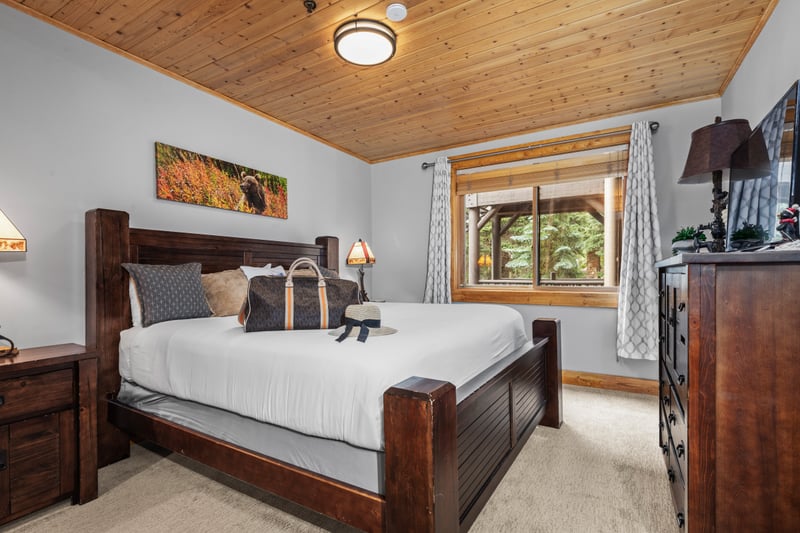 Rustic charm with modern comfort in this serene bedroom retreat. BBL-351A