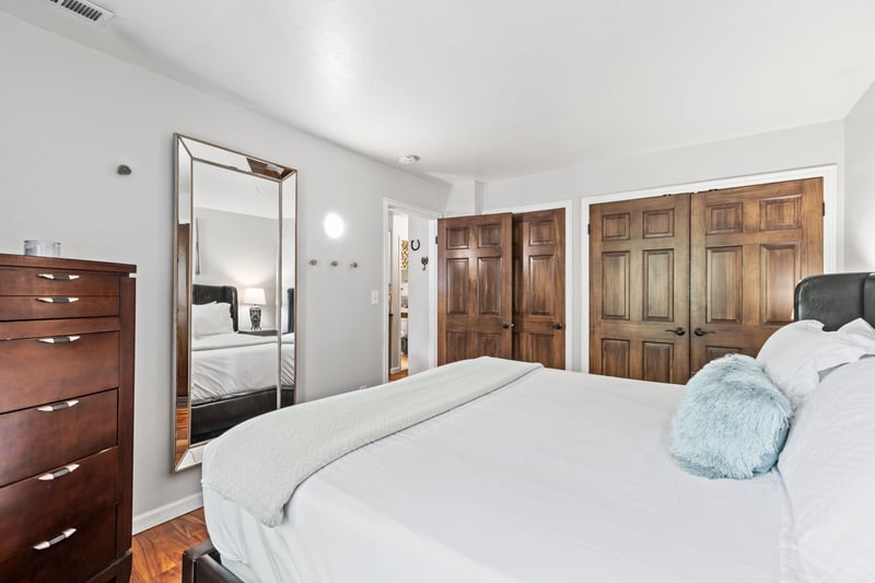 The mirrored closet and dresser provide plenty of storage for longer stays.
