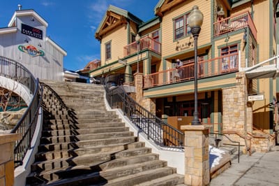 Steps away from cafes, ski shops, and walkable access to Main Street.