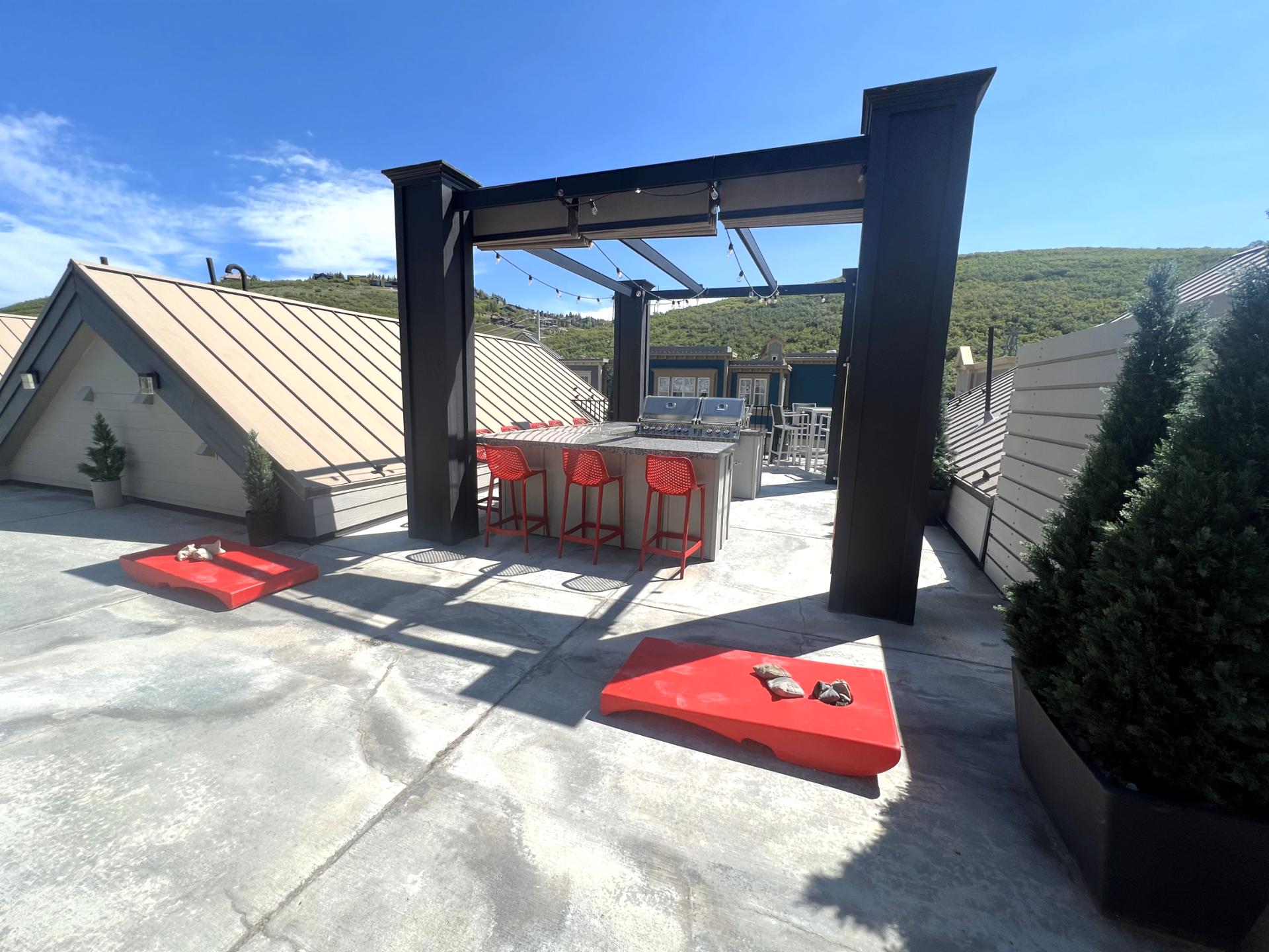 This private balcony offers rooftop mountain views and a perfect spot to unwind after the slopes.