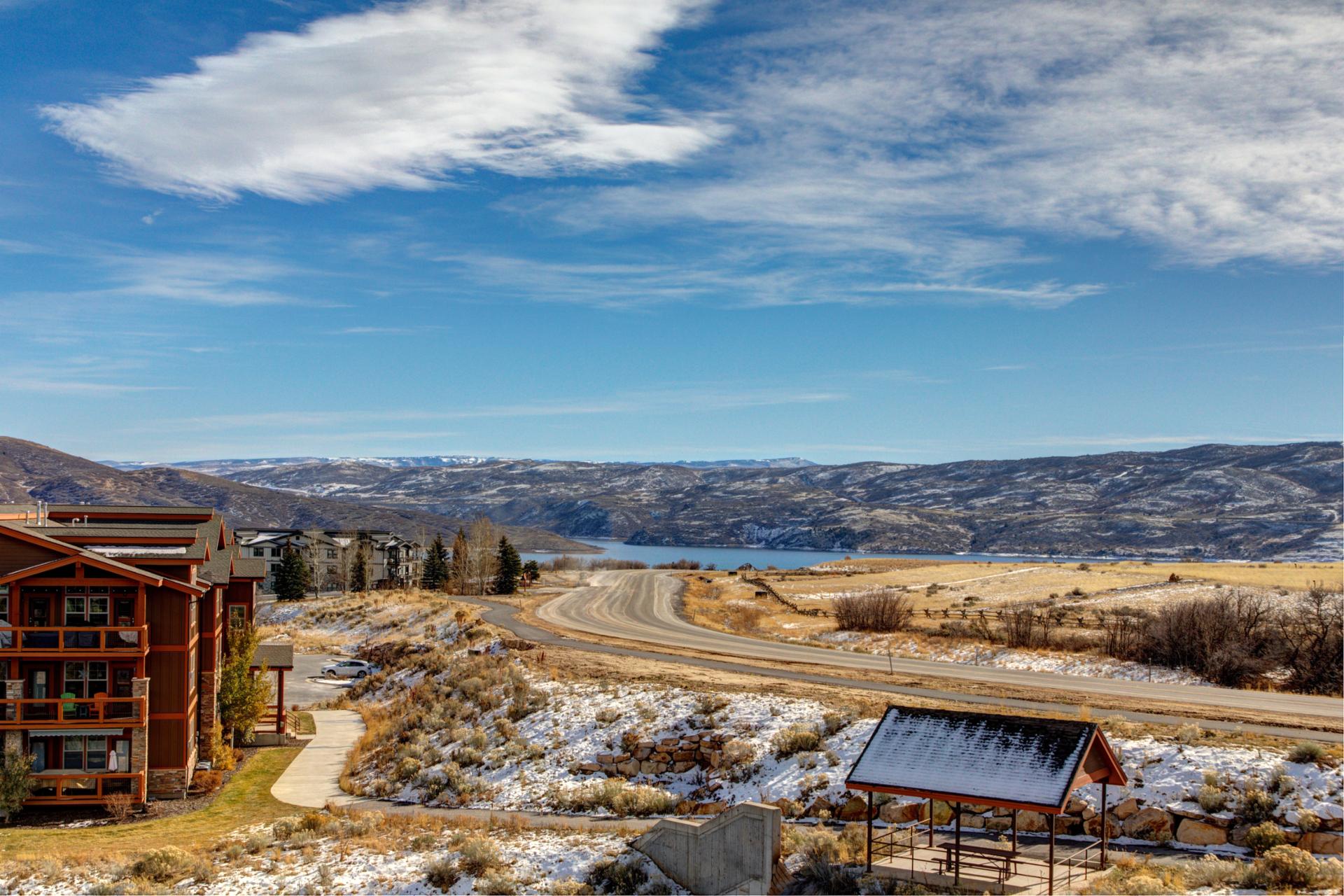 Explore scenic trails just beyond your doorstep. Stillwater’s natural beauty surrounds The Mason.